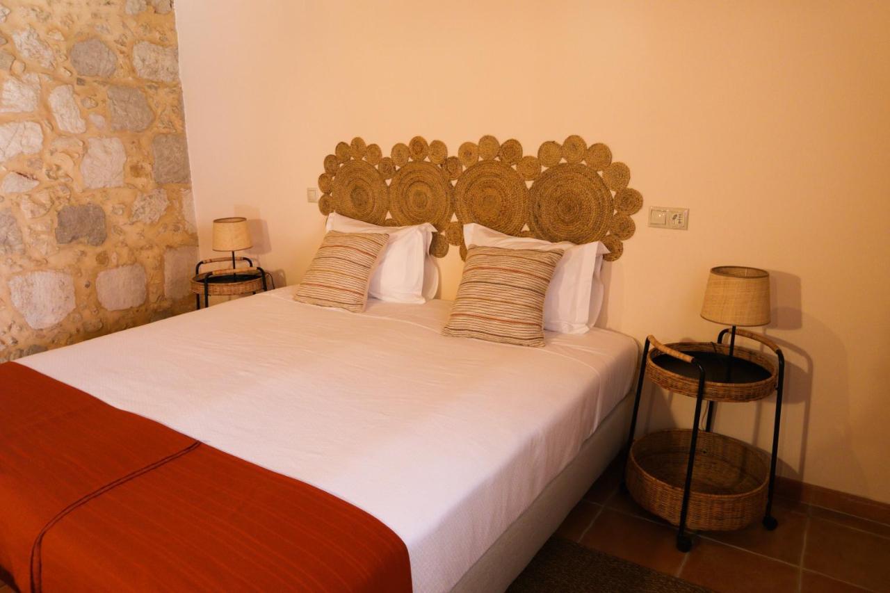 Bed and Breakfast O Pombal Алканена Екстер'єр фото