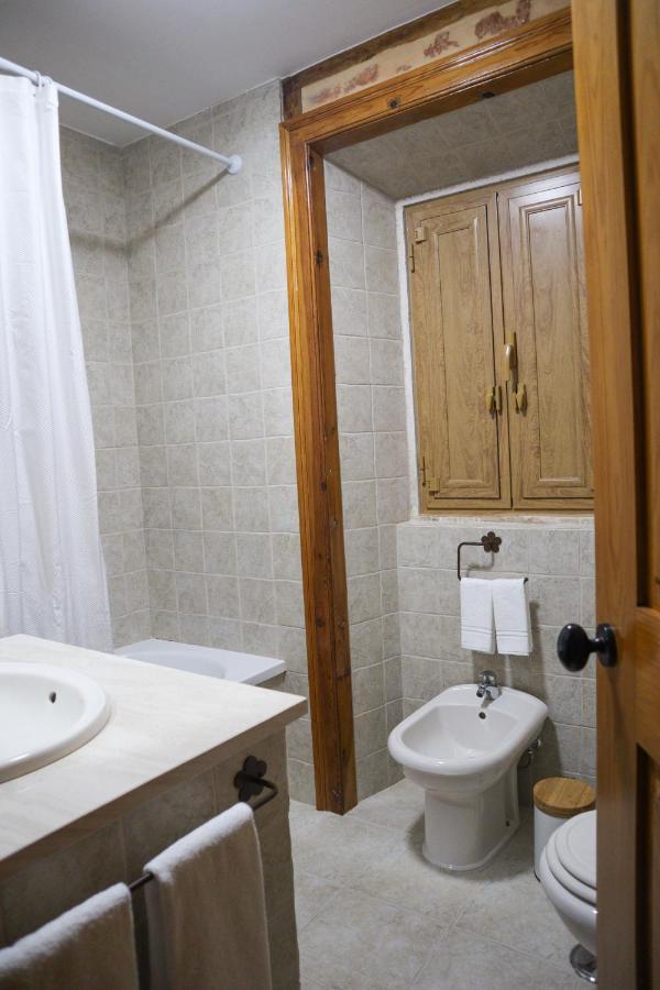 Bed and Breakfast O Pombal Алканена Екстер'єр фото
