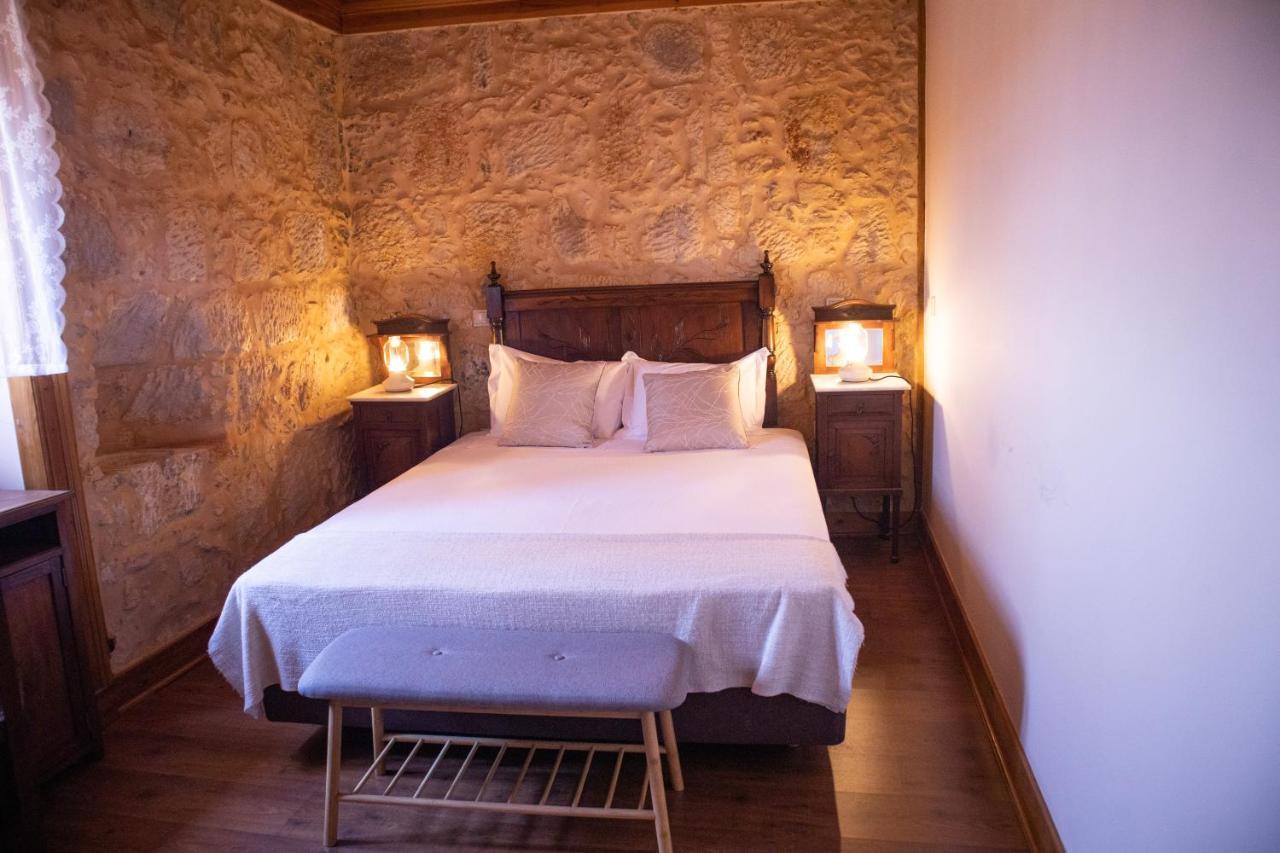 Bed and Breakfast O Pombal Алканена Екстер'єр фото