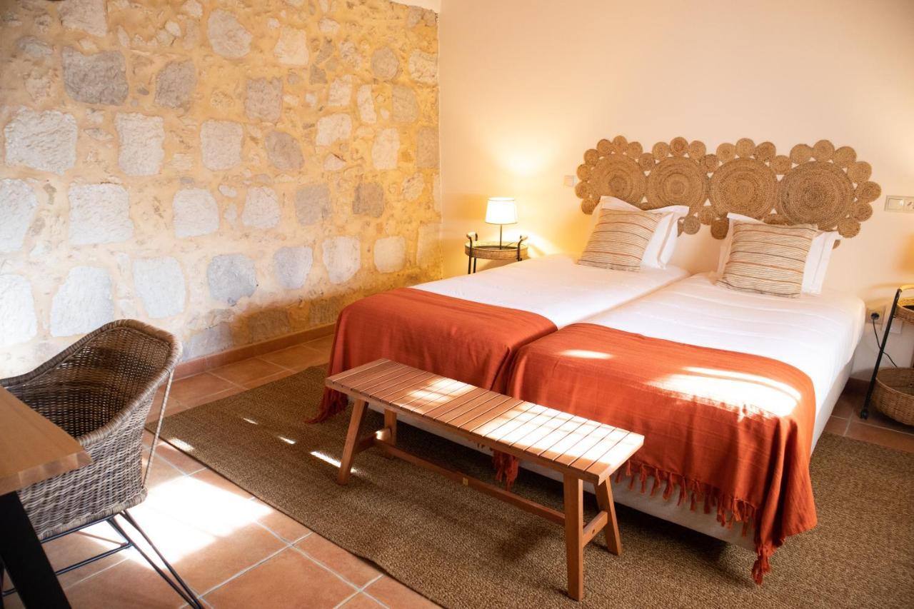 Bed and Breakfast O Pombal Алканена Екстер'єр фото