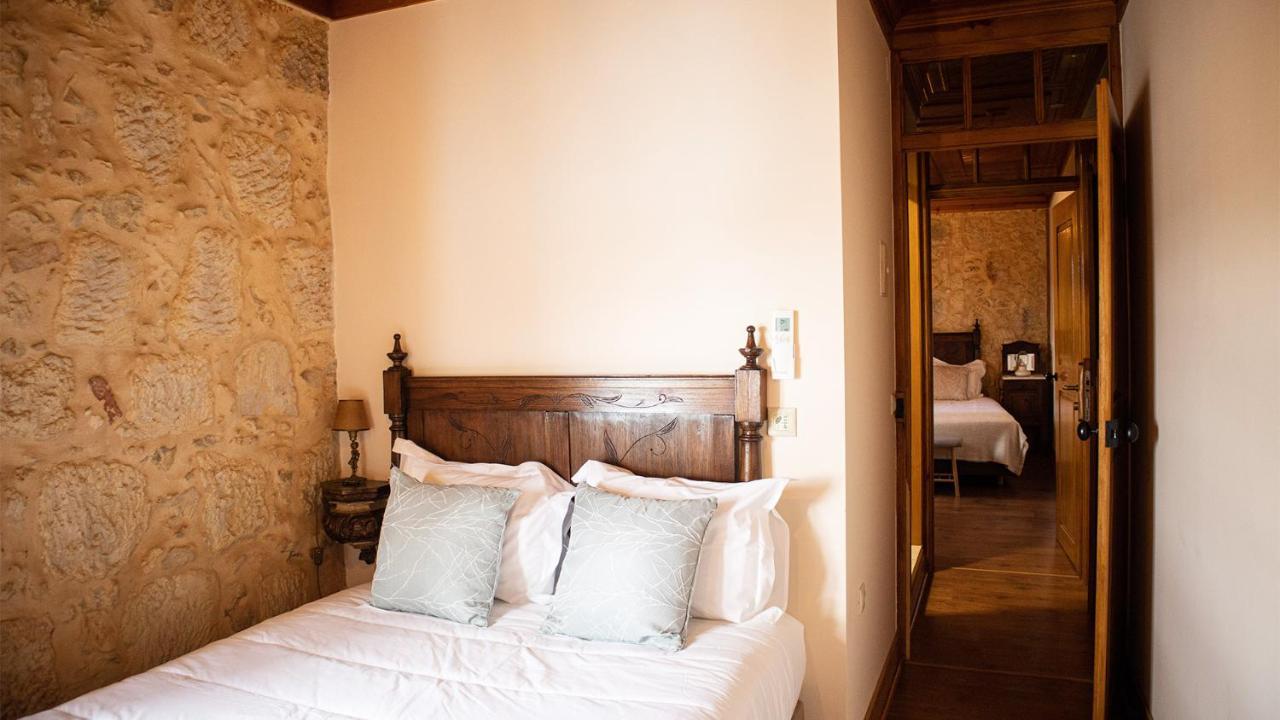 Bed and Breakfast O Pombal Алканена Екстер'єр фото